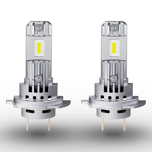 Żarówki LED H7 / H18 OSRAM LEDriving HL EASY 12V 16W (6500K) + żarówki LED W5W